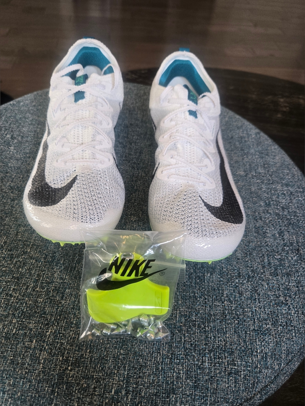 Nike Zoom Superfly Elite 2 Track and Field Spikes. M 9